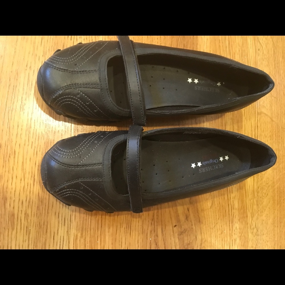 Sketchers size 9 shoes